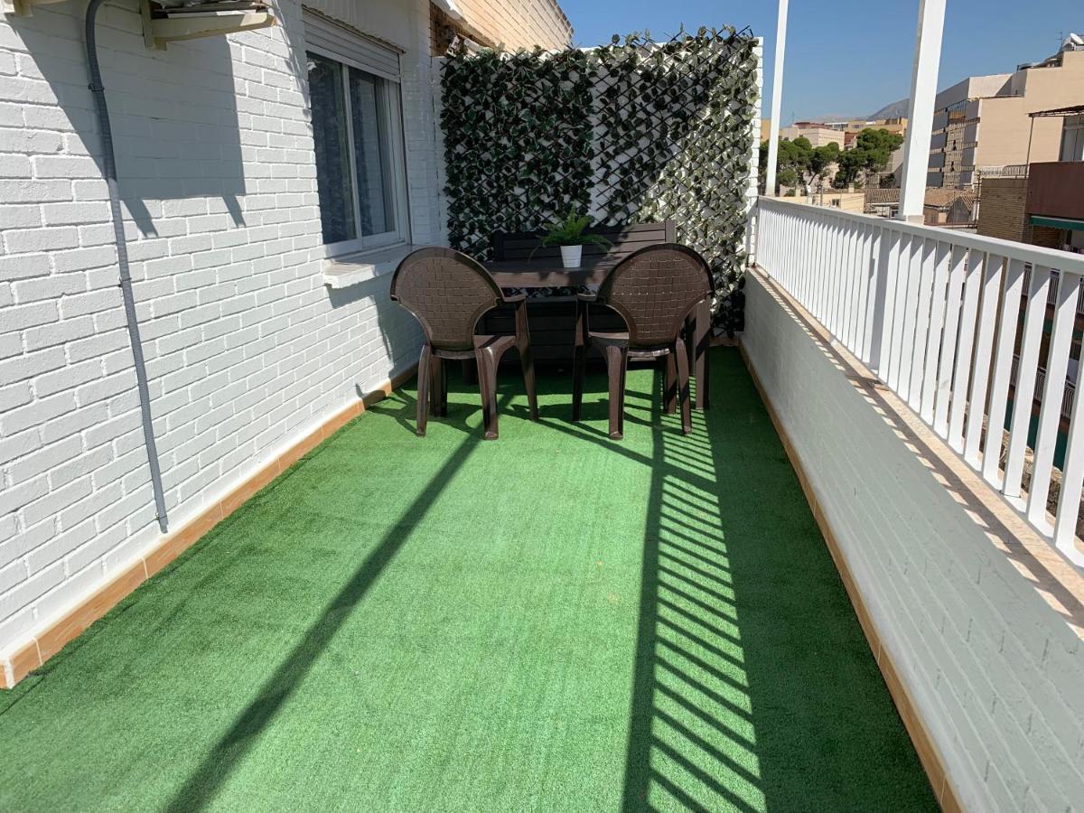 شقة Atico Gaviota Terraza Y Parking غرناطة المظهر الخارجي الصورة
